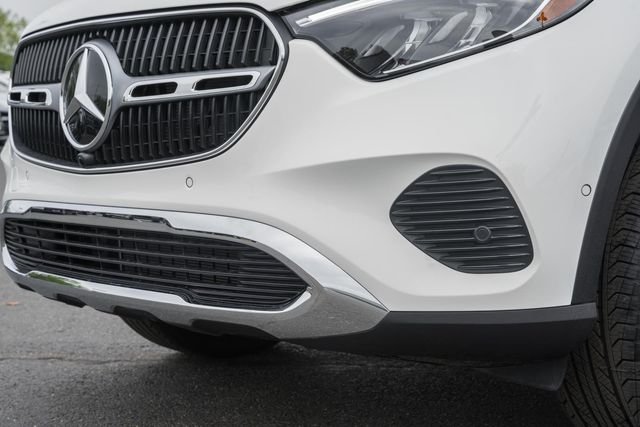New 2026 Polar White Mercedes-Benz GLC 300 image 14
