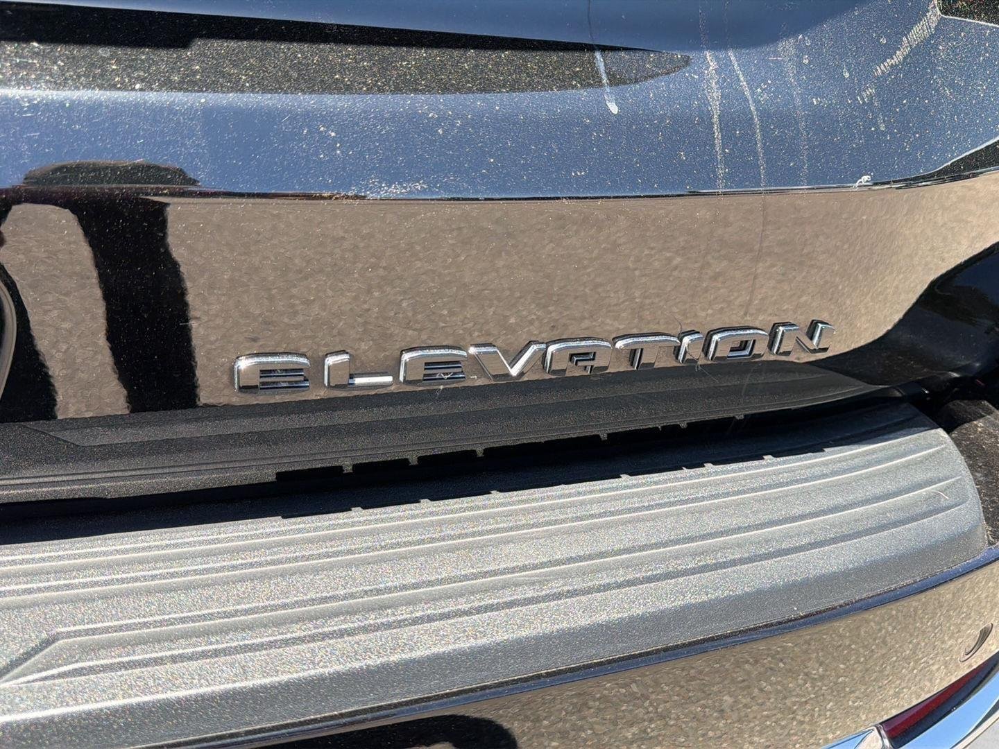 Used 2026 Onyx Black GMC Elevation image 8