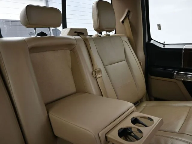 Used 2015 White Ford Lariat image 18