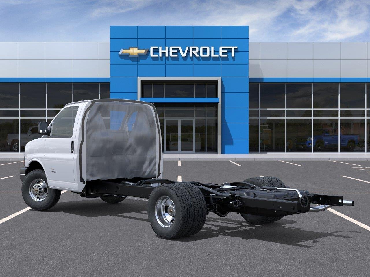 New 2025 Summit White Chevrolet 1WT image 3