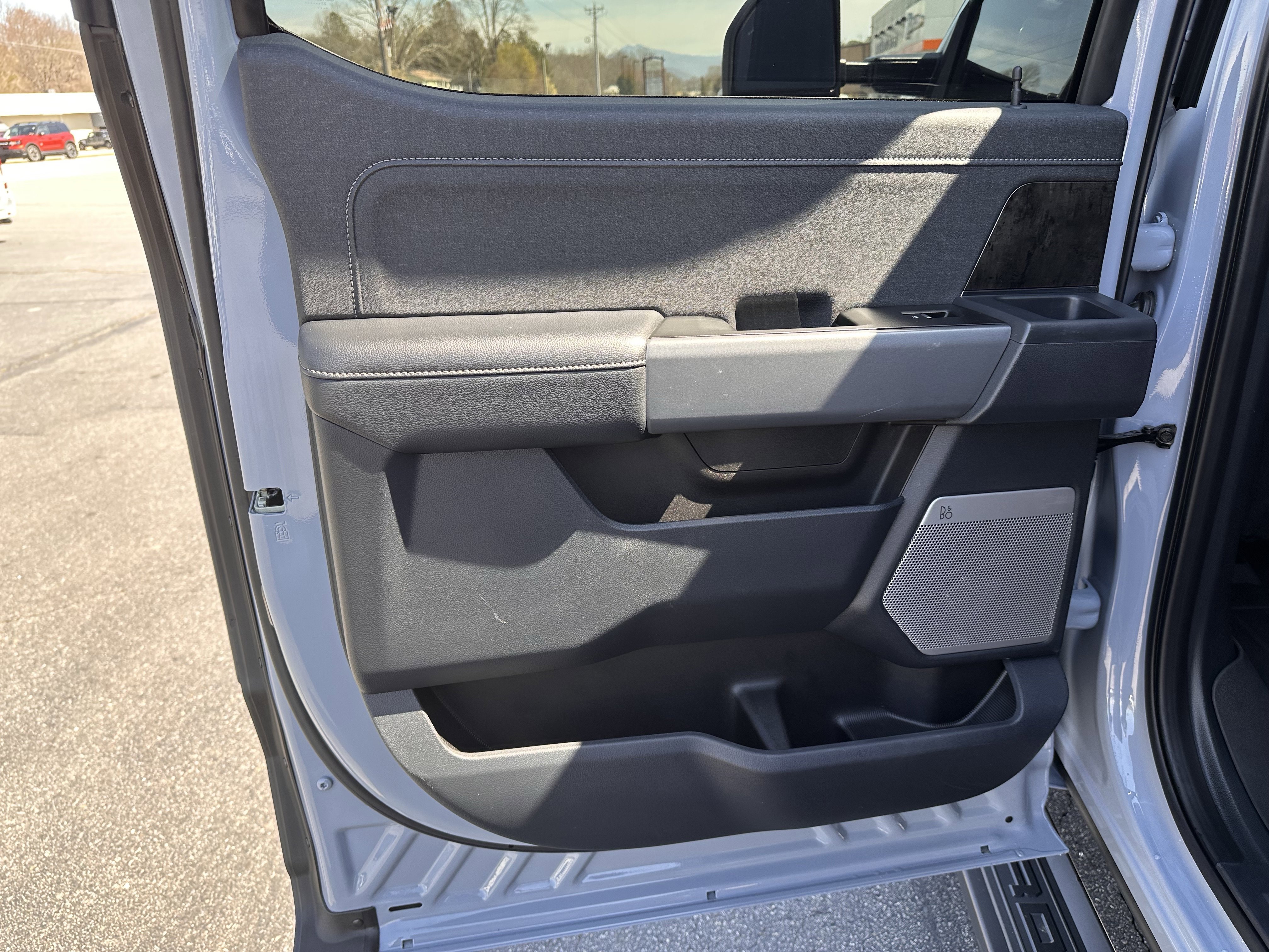 Certified Used 2024 Glacier Gray Metallic Ford LARIAT image 11