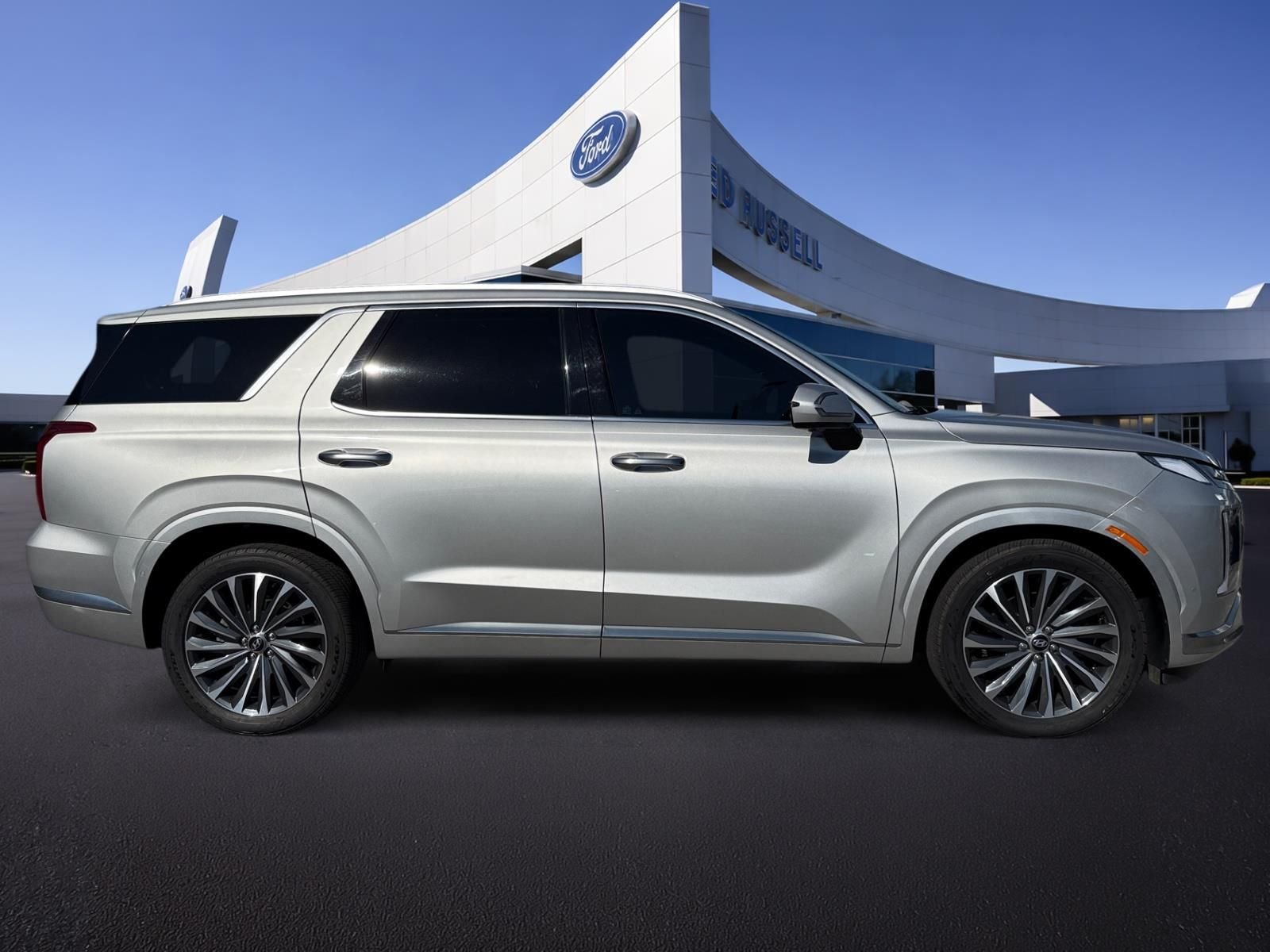 Used 2024 Silver Hyundai Calligraphy image 26