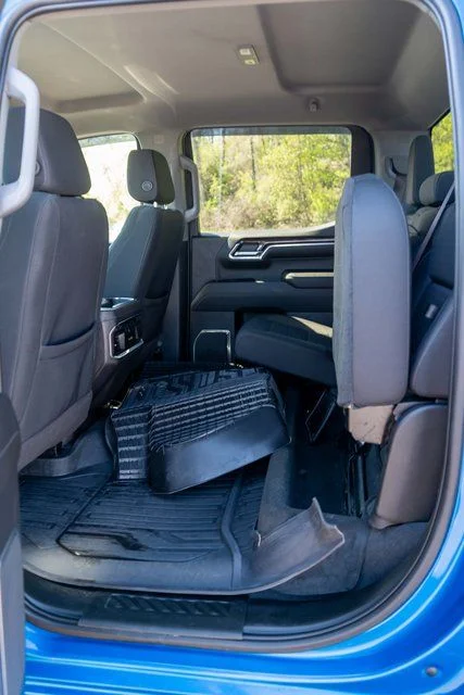 Used 2023 Blue GMC Elevation image 11