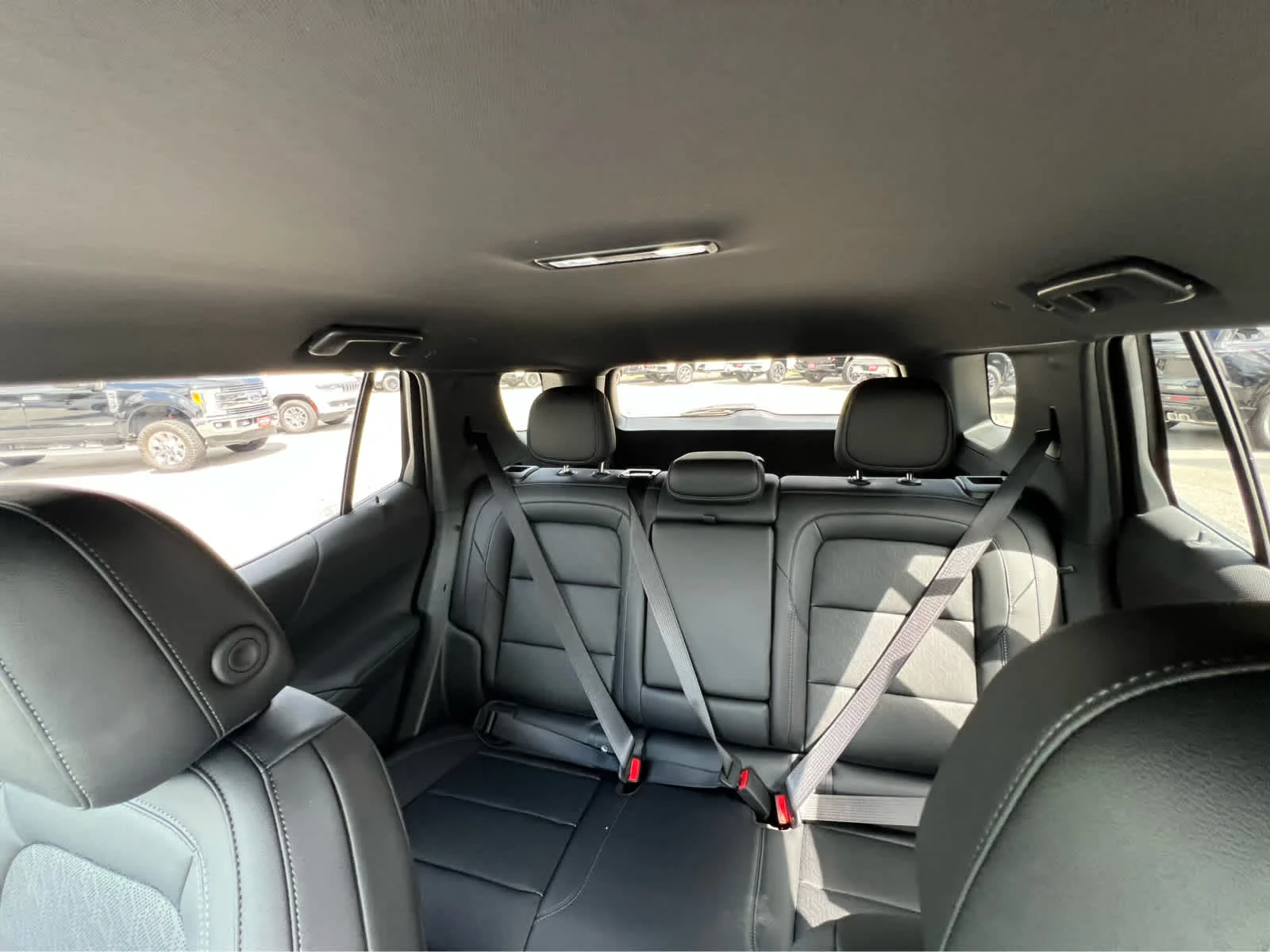 2027 Chevrolet Equinox LT - Photo 10