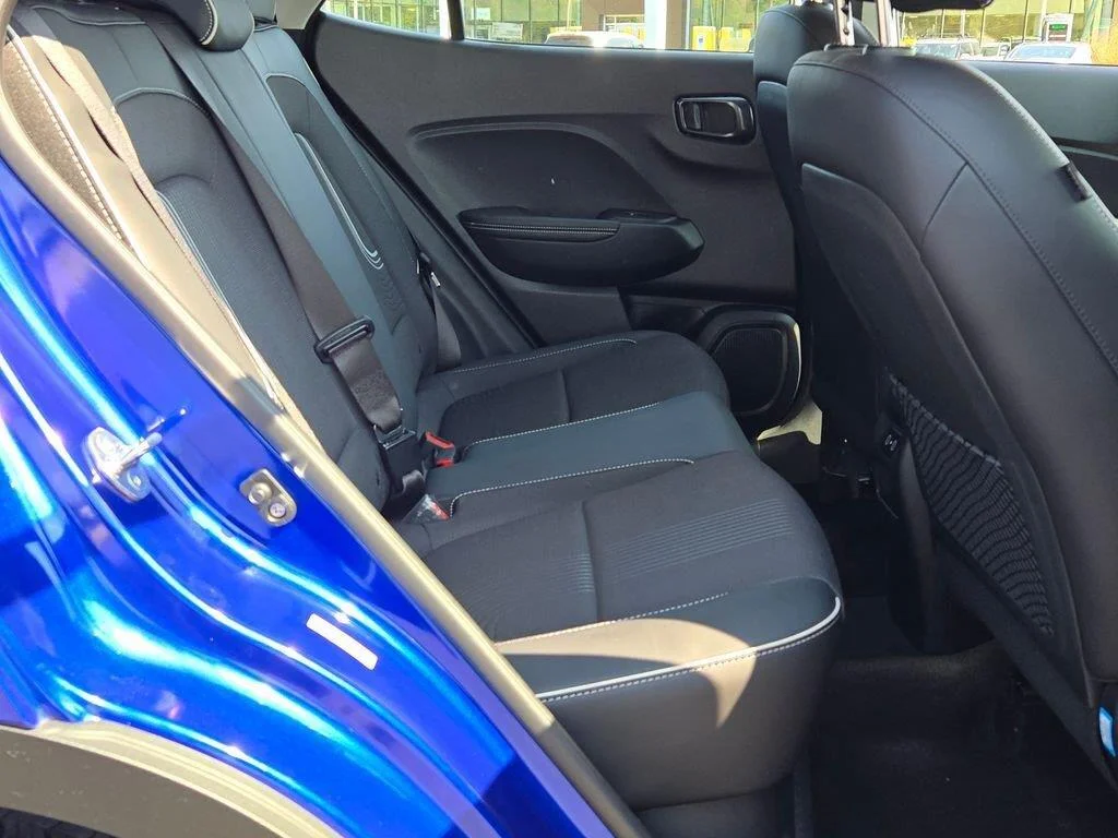 Used 2024 Intense Blue Hyundai Limited image 8