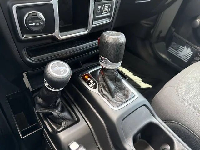 Used 2023 Gray Jeep Sport image 25