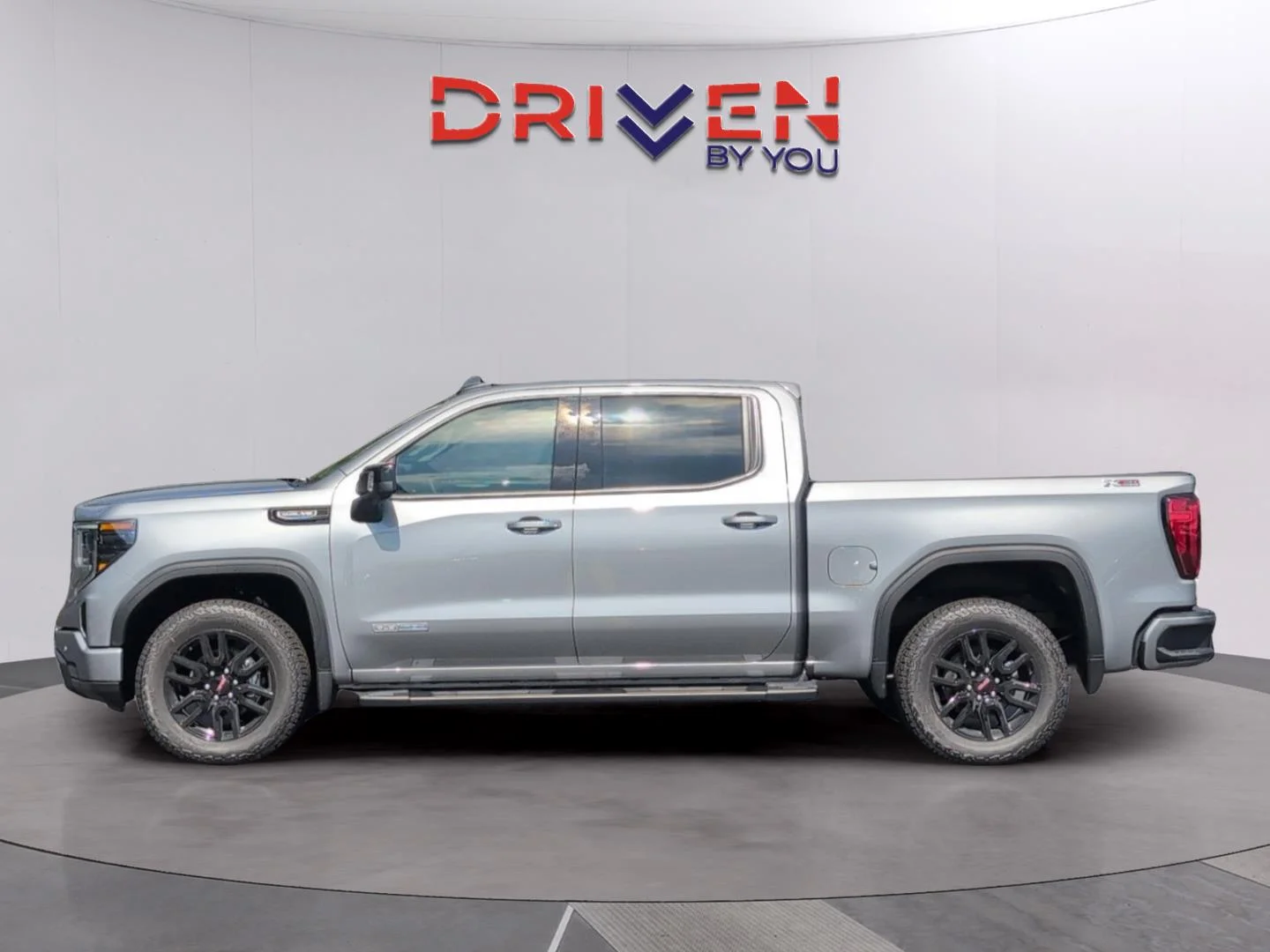 New 2026 Sterling Metallic GMC Elevation image 2