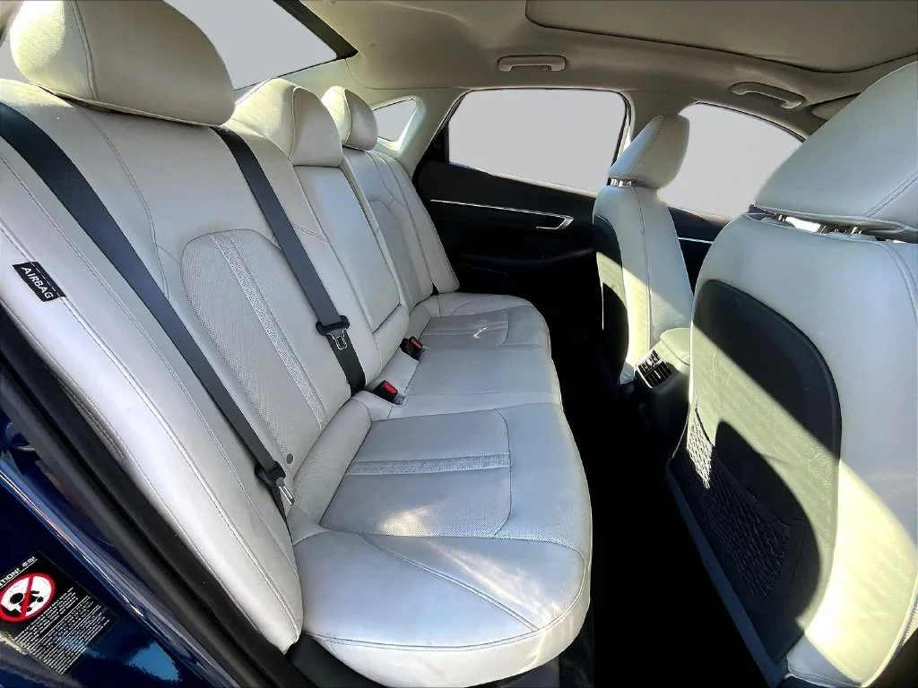 Used 2022 Blue Hyundai Limited image 25