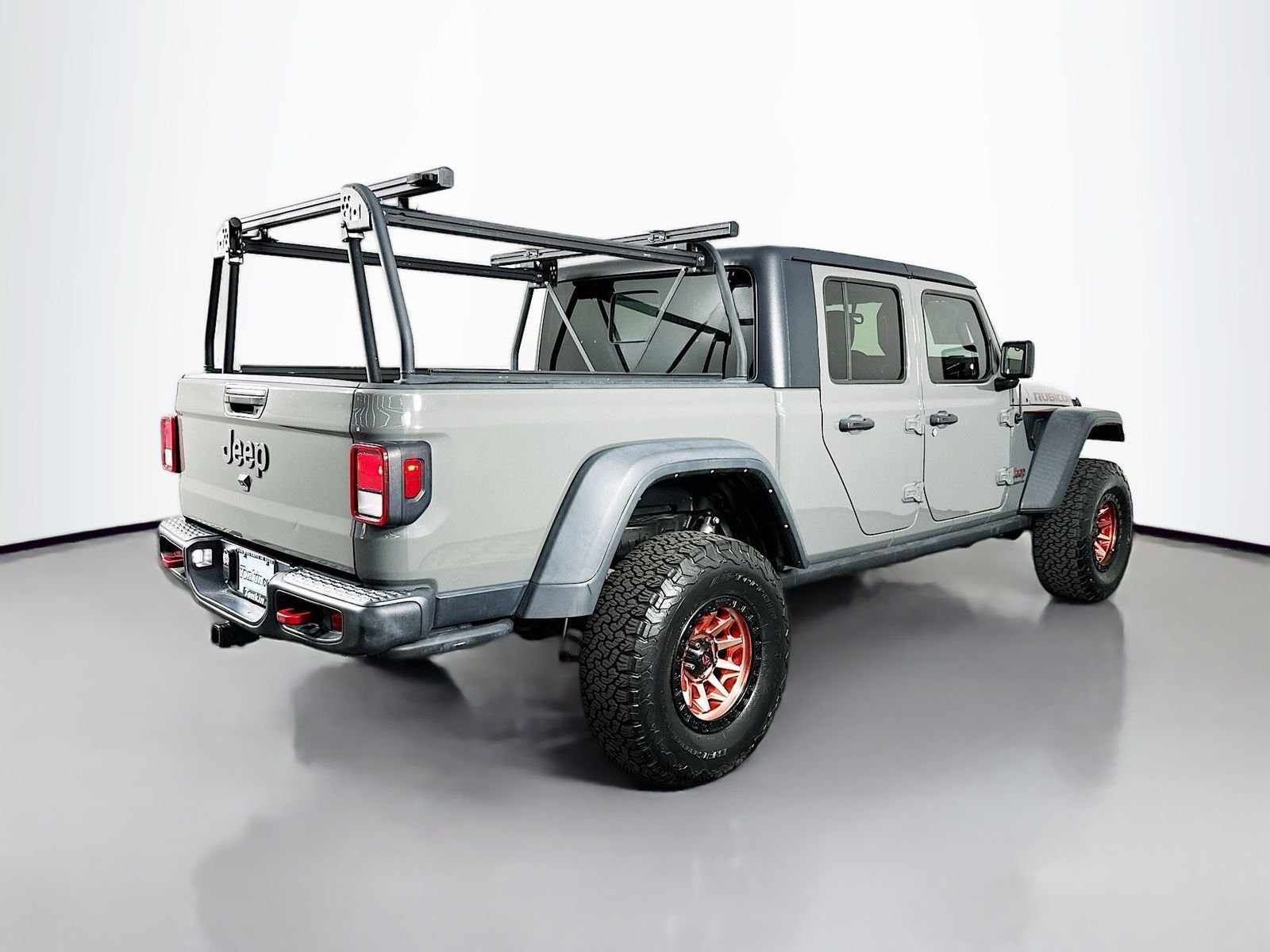 Used 2021 Sting-Gray Clearcoat Jeep Rubicon image 8