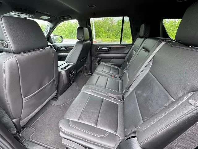 2025 Chevrolet Tahoe Z71 - Photo 19