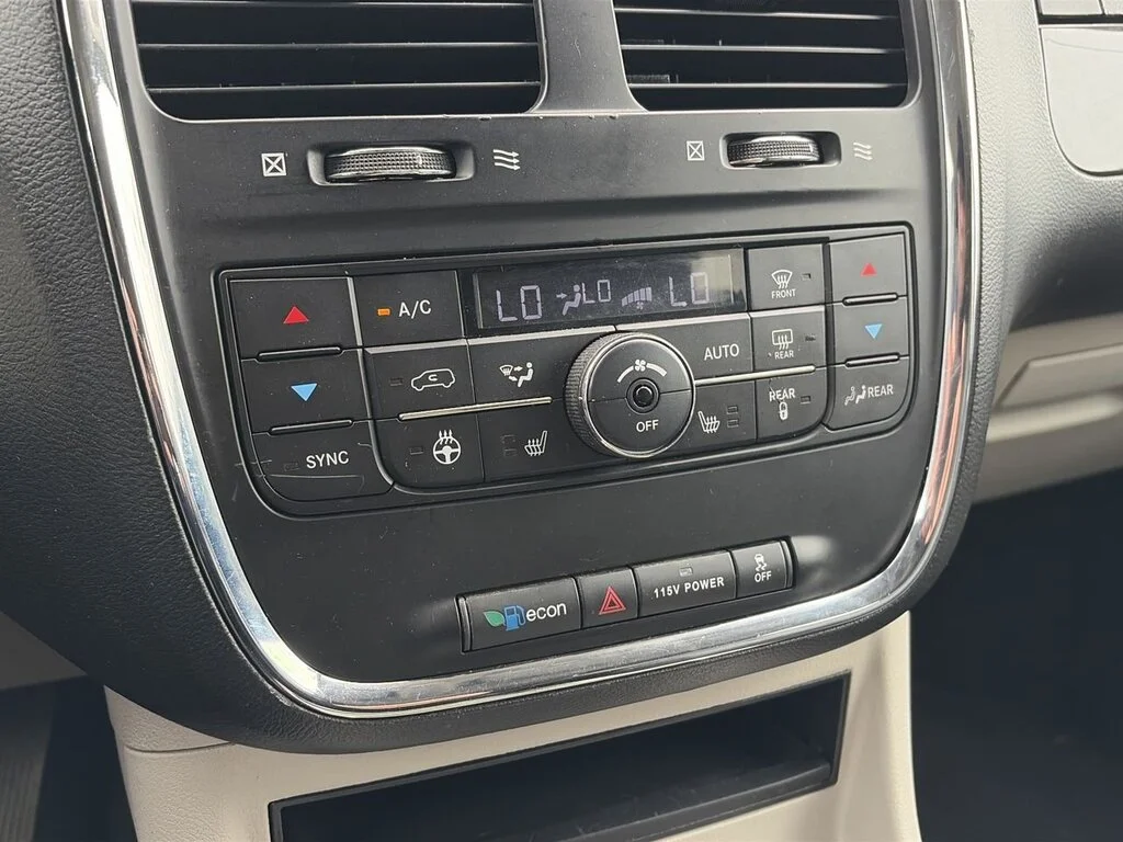 Used 2019 Bright White Dodge Crew Dilawri Certified   No Accidents   Regularly image 26