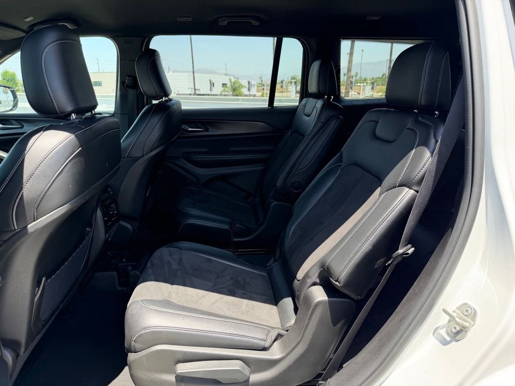 Used 2023 Bright White Clearcoat Jeep Altitude image 4