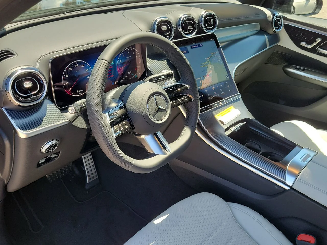 New 2027 Graphite Grey Metallic Mercedes-Benz GLC 300 image 18