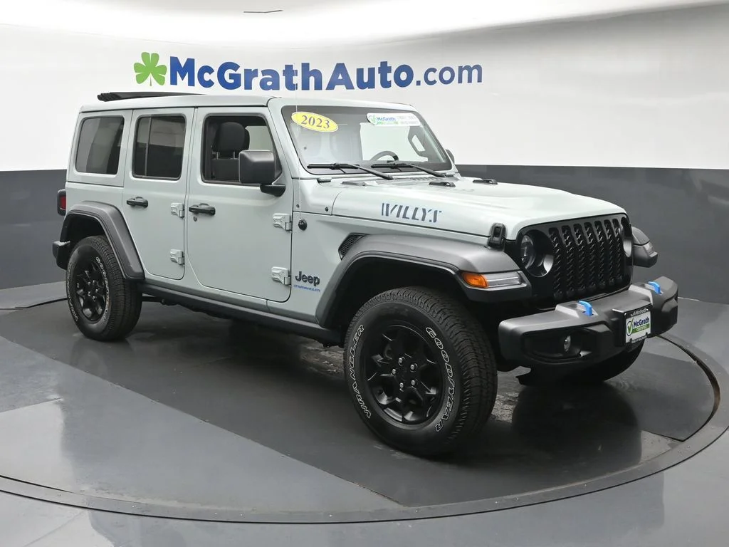 Used 2023 Gray Jeep Willys 4xe image 3