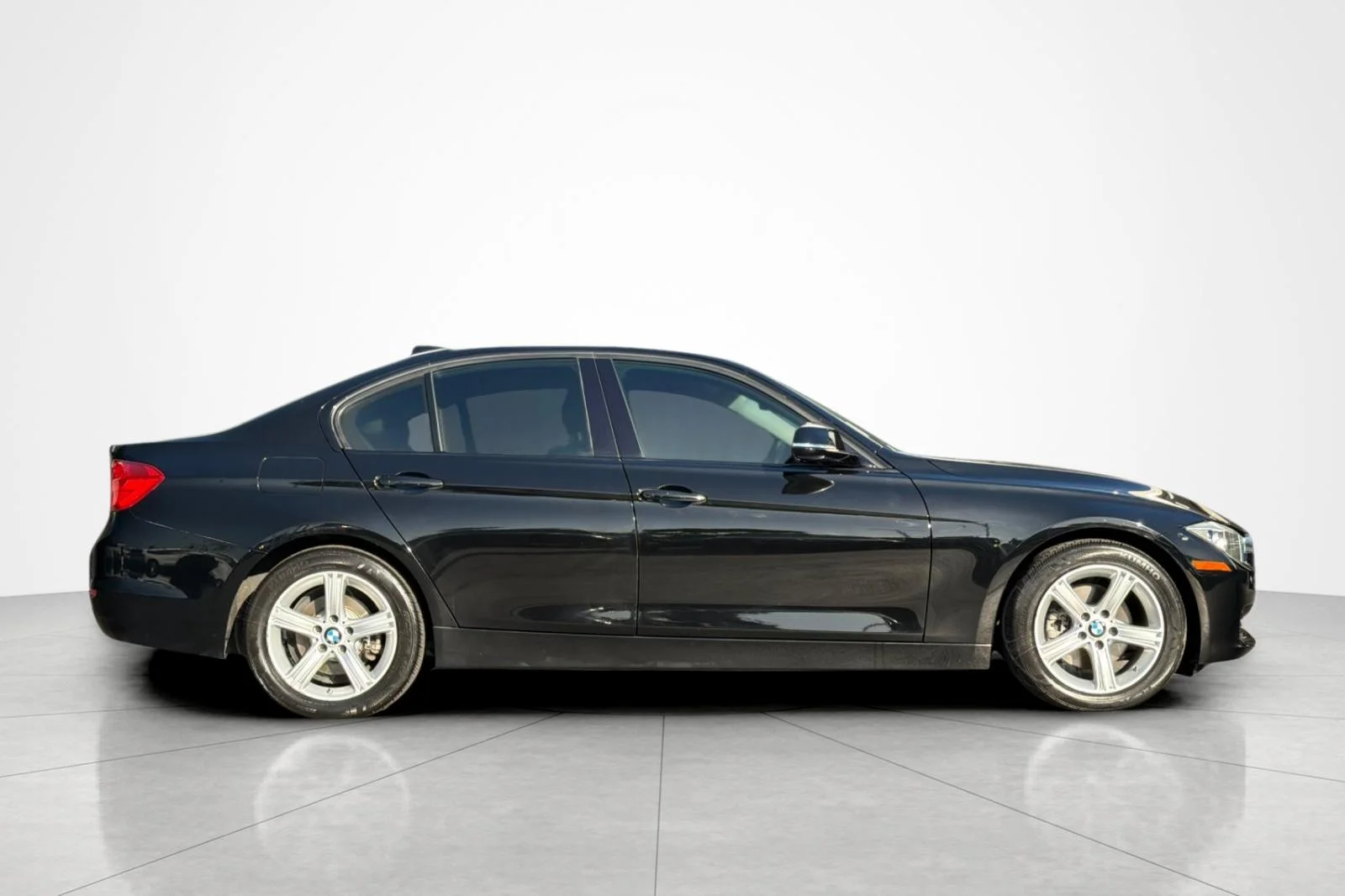 Used 2015 Jet Black BMW 328i image 6