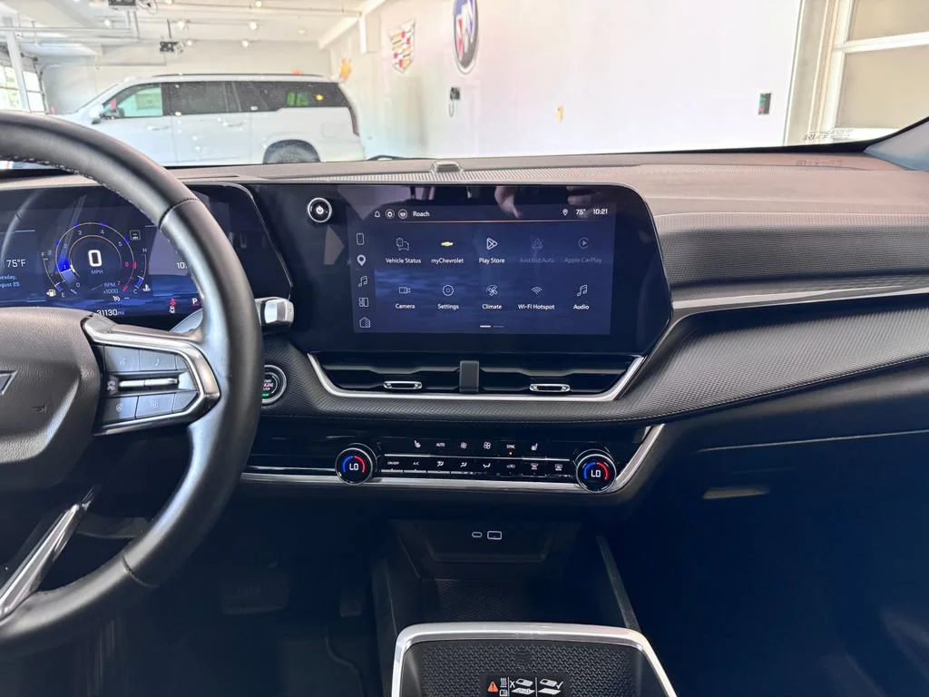 2026 Chevrolet Equinox LT - Photo 17