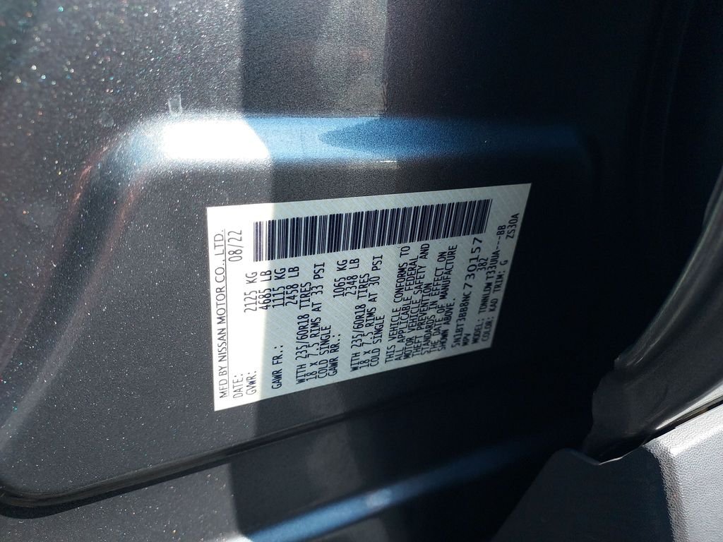 Used 2022 Gray Nissan SV image 23