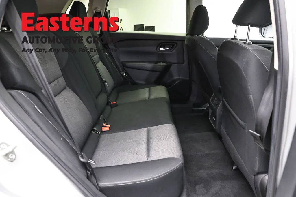 Used 2024 Silver Nissan SV image 22
