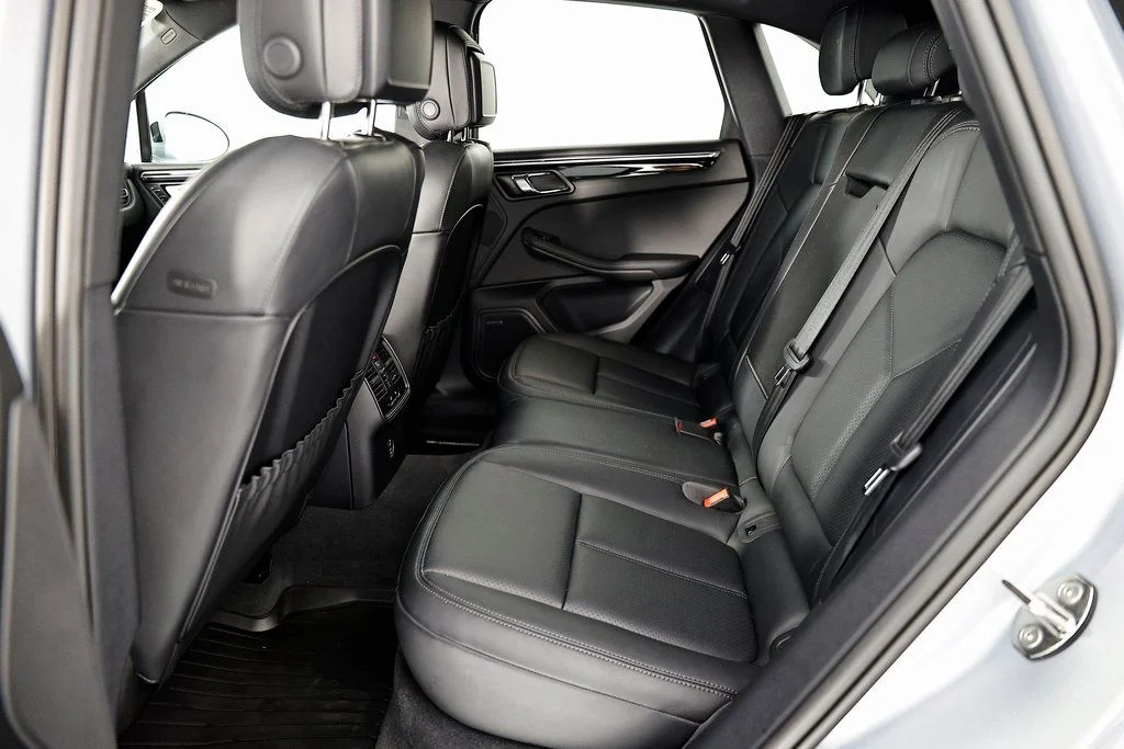 Used 2025 Silver Porsche Certified image 28
