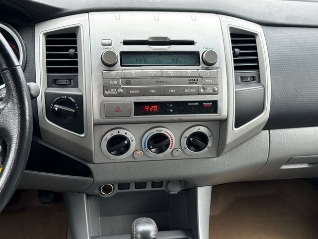 Used 2011 Pyrite Mica Toyota SR5 image 8