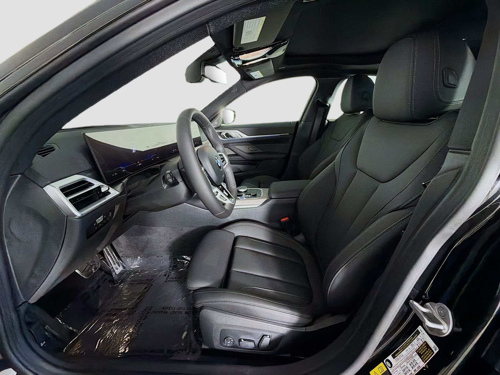 New 2026 Black Sapphire Metallic BMW xDrive40 image 22