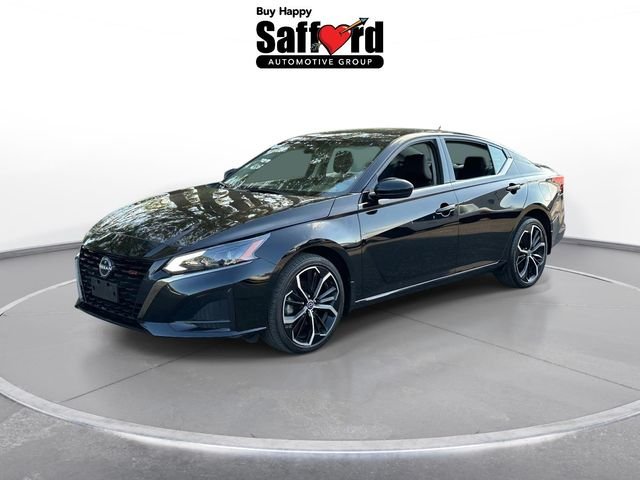 Used 2024 Black Nissan 2.5 SR image 1