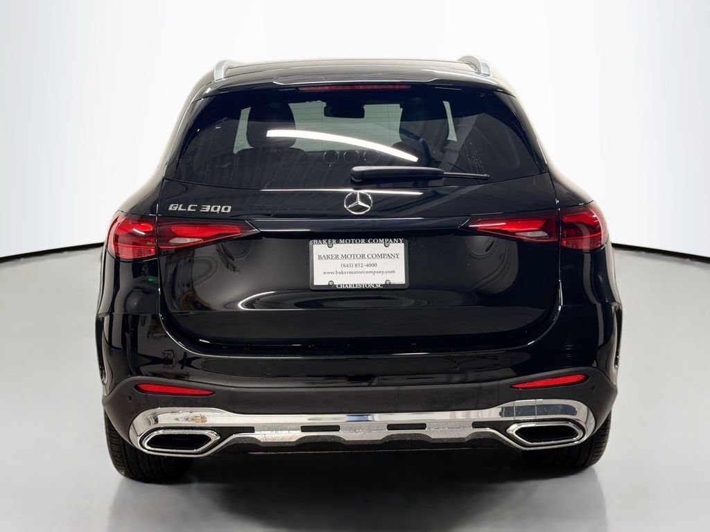 Certified Used 2026 Black Mercedes-Benz GLC 300 image 10
