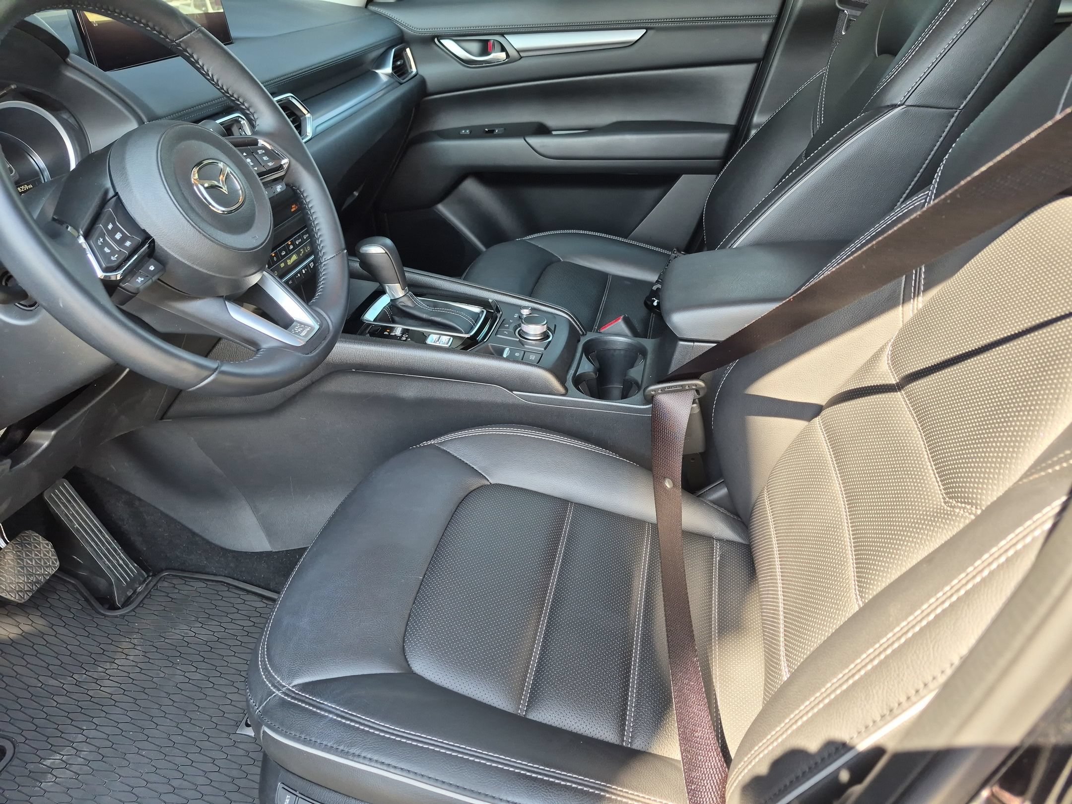 Used 2025 Jet Black Mica Mazda 2.5 S Preferred Package image 15