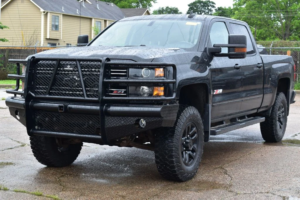 2016 Chevrolet Silverado HD LT 4WD Crew Cab Standard Box's photo