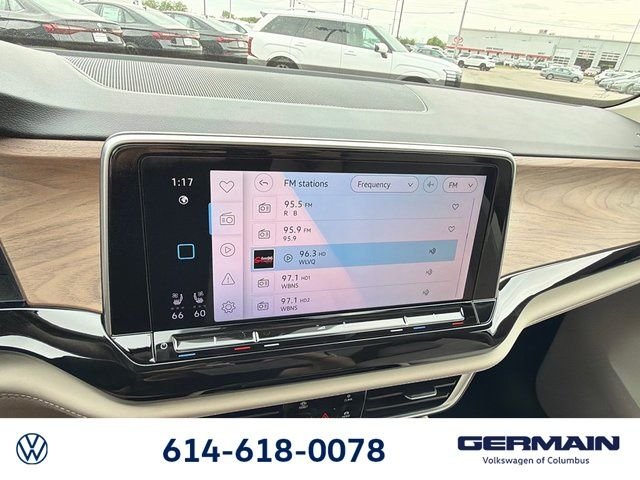New 2026 Deep Black Pearl Volkswagen 2.0T SE w/Technology image 28