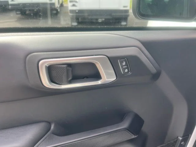 2025 Ford Bronco 4-Door Outer Banks - Photo 9