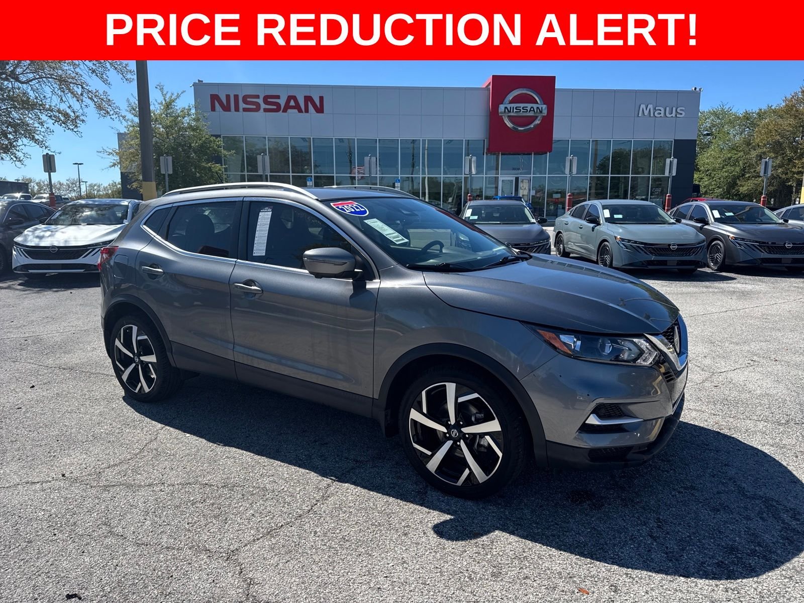 Used 2022 Gun Metallic Nissan SL image 1