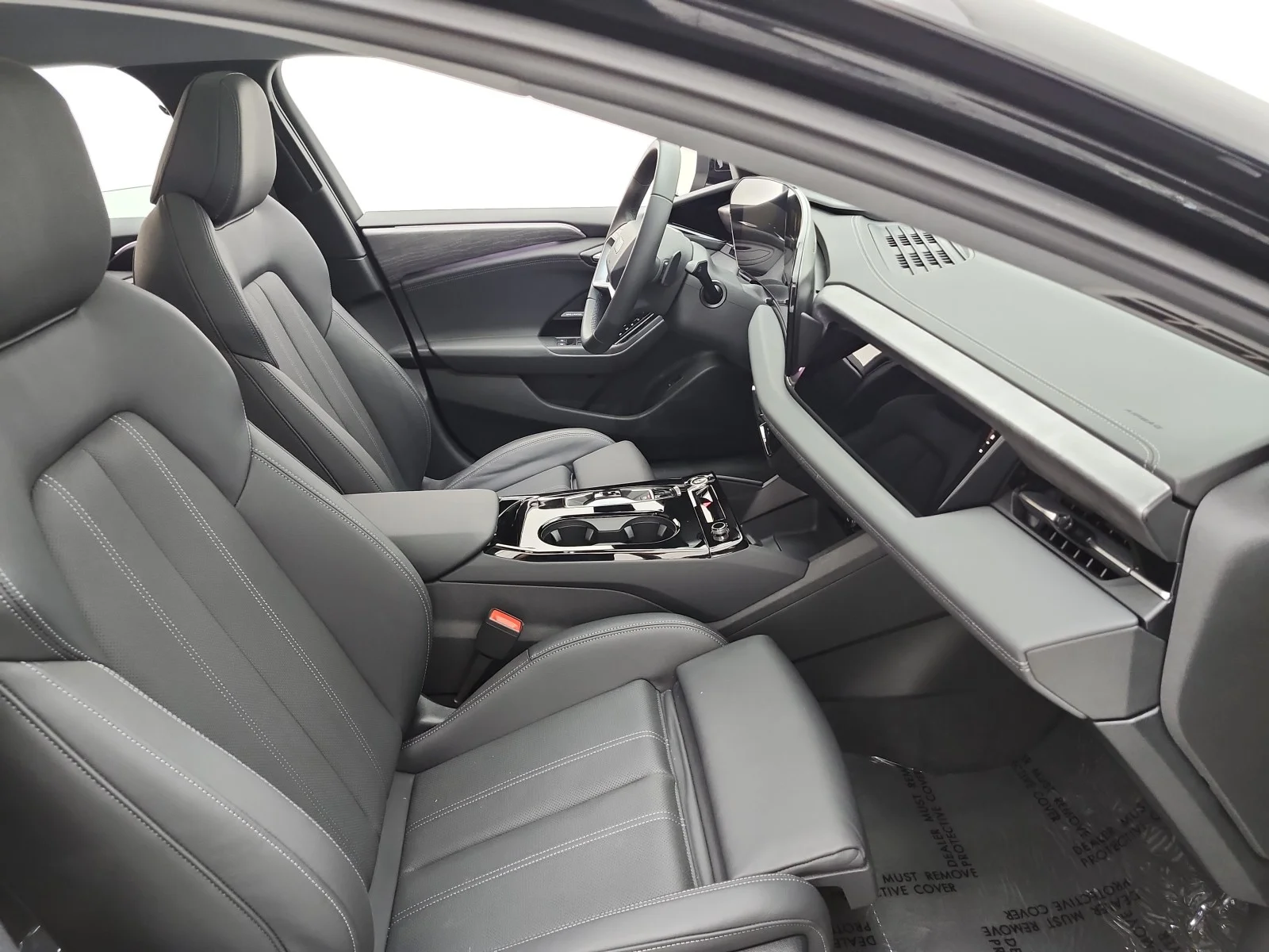 Used 2025 Mythos Black Metallic Audi Premium Plus RWD image 18