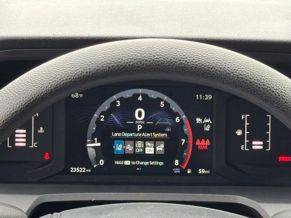 Used 2025 White Toyota SR image 22