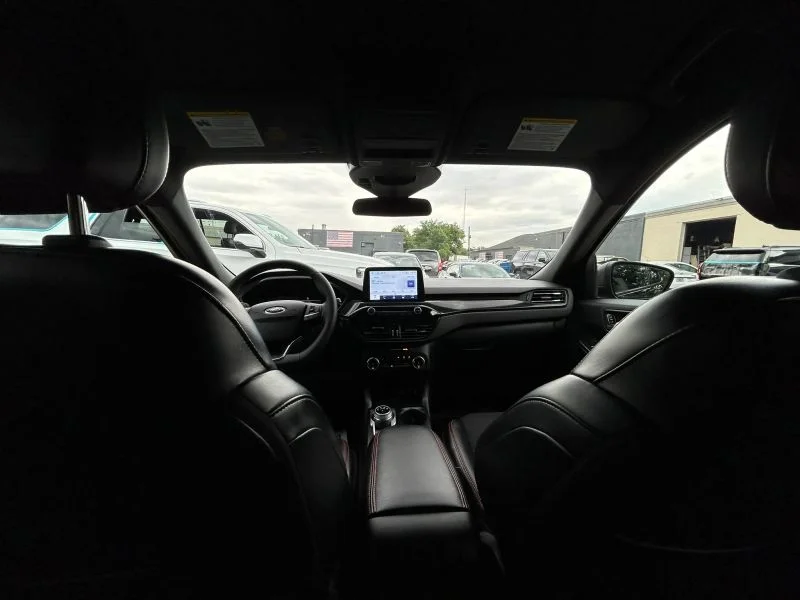 Used 2025 Black Ford ST-Line Sport Utility 4D image 42