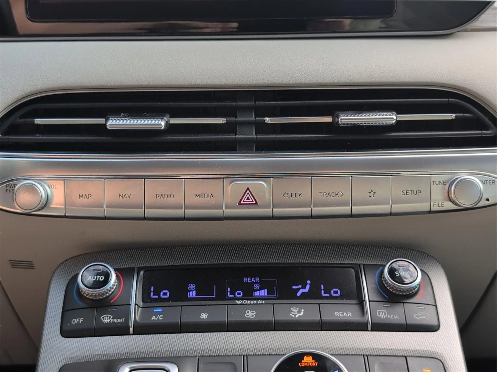 Used 2022 Sierra Burgundy Hyundai Calligraphy image 21