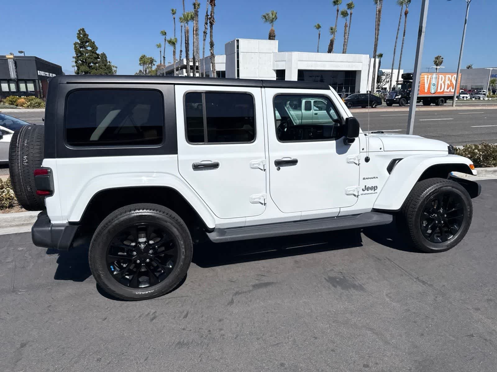 Used 2023 Bright White Clearcoat Jeep Sahara image 11