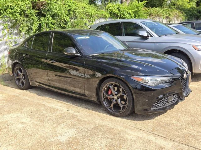 Used 2021 Alfa Black Alfa Romeo Ti image 7