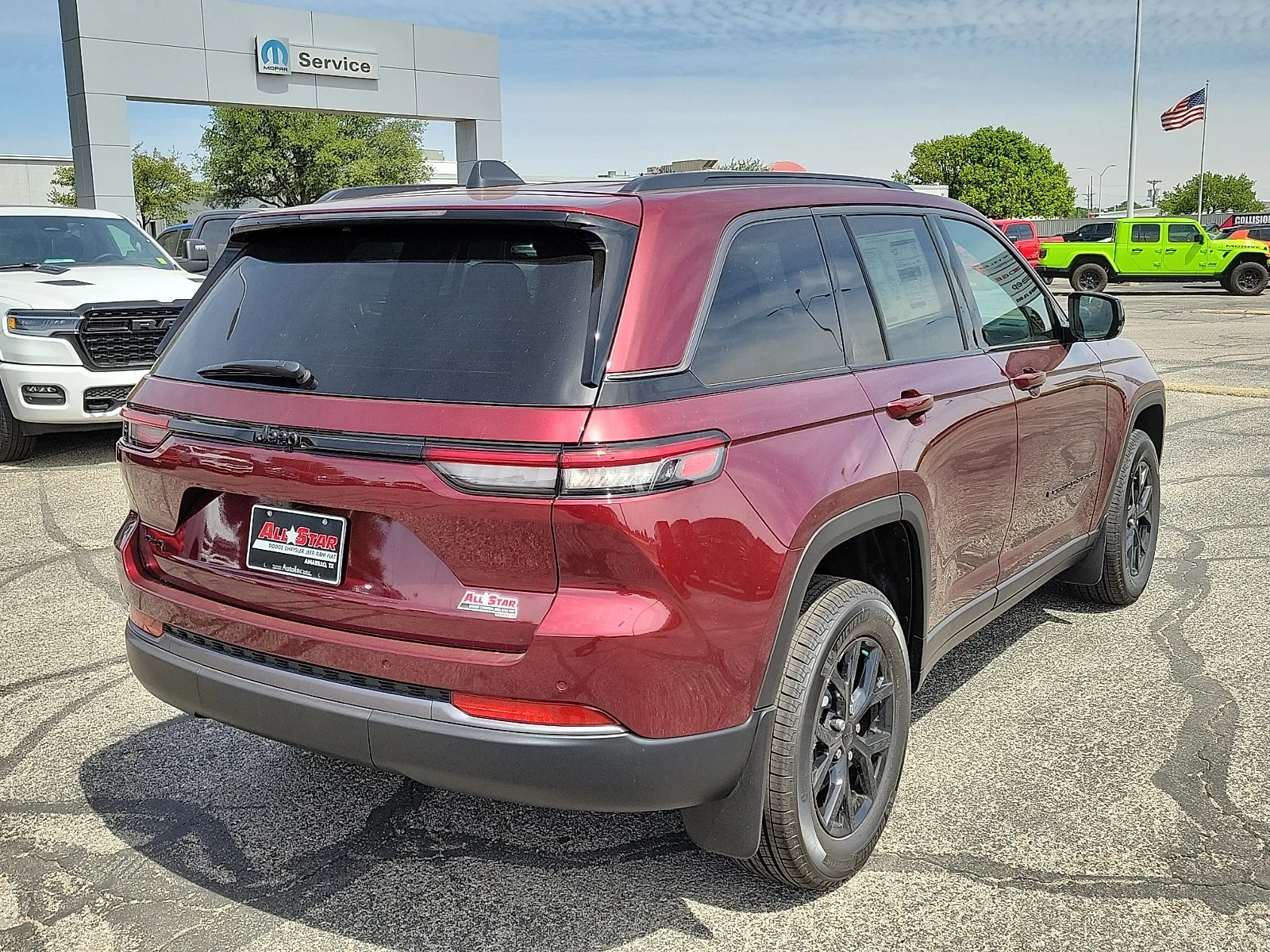New 2026 Velvet Red Pearlcoat Jeep LAREDO ALTITUDE 4X4 image 4