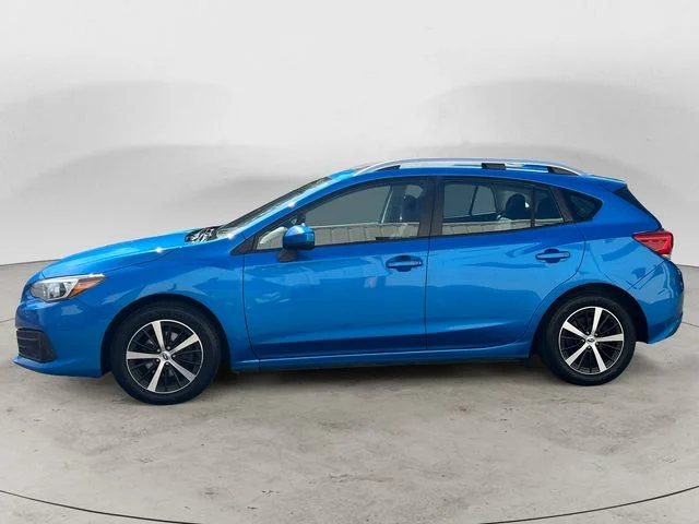 Used 2020 Blue Subaru Premium image 2