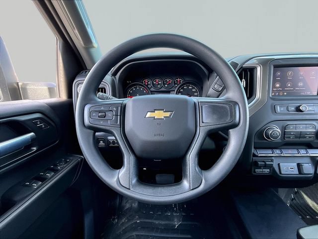 New 2026 Summit White Chevrolet WT image 16