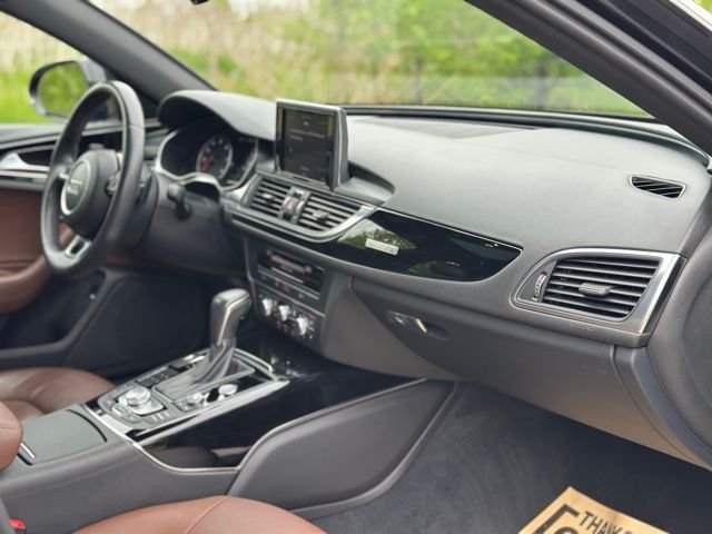 Used 2018 Moonlight Blue Audi 2.0T Premium image 19