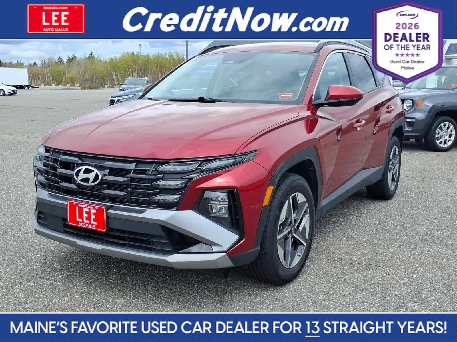 Used 2025 Red Hyundai SEL image 1