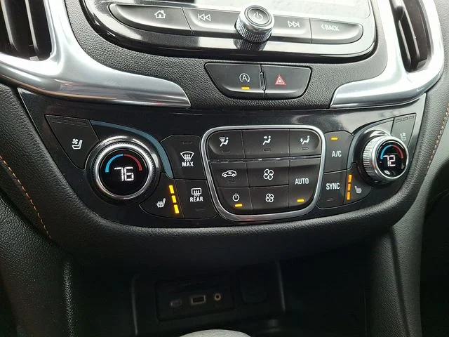 Used 2022 Silver Chevrolet Premier image 15