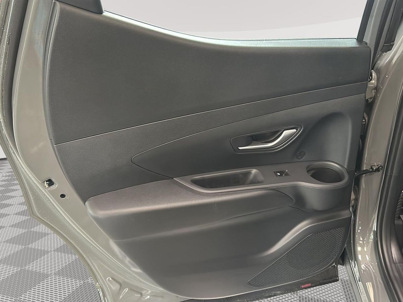New 2026 Hampton Gray Hyundai SEL AWD image 53