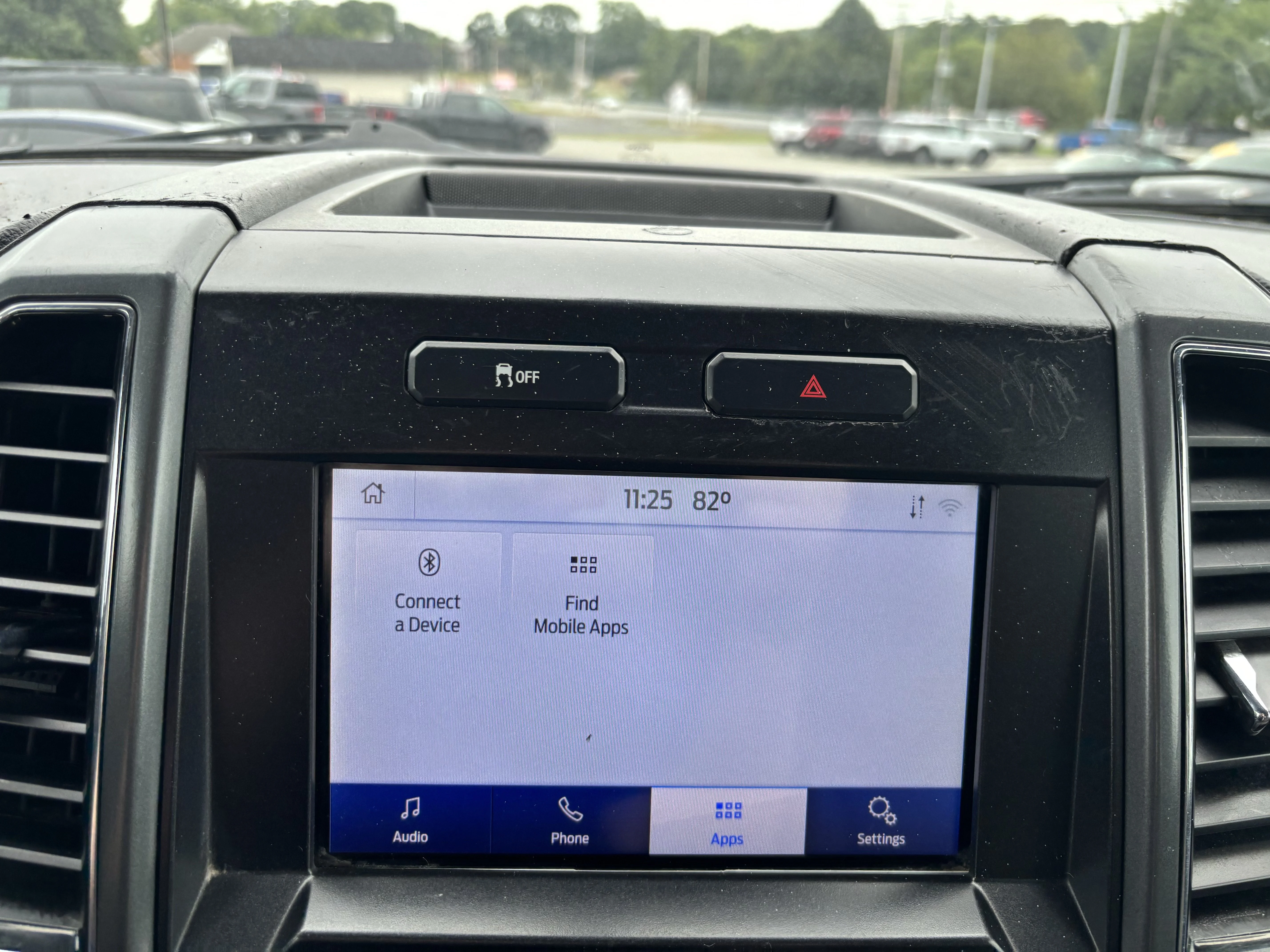 Used 2022 Oxford White Ford XLT image 54