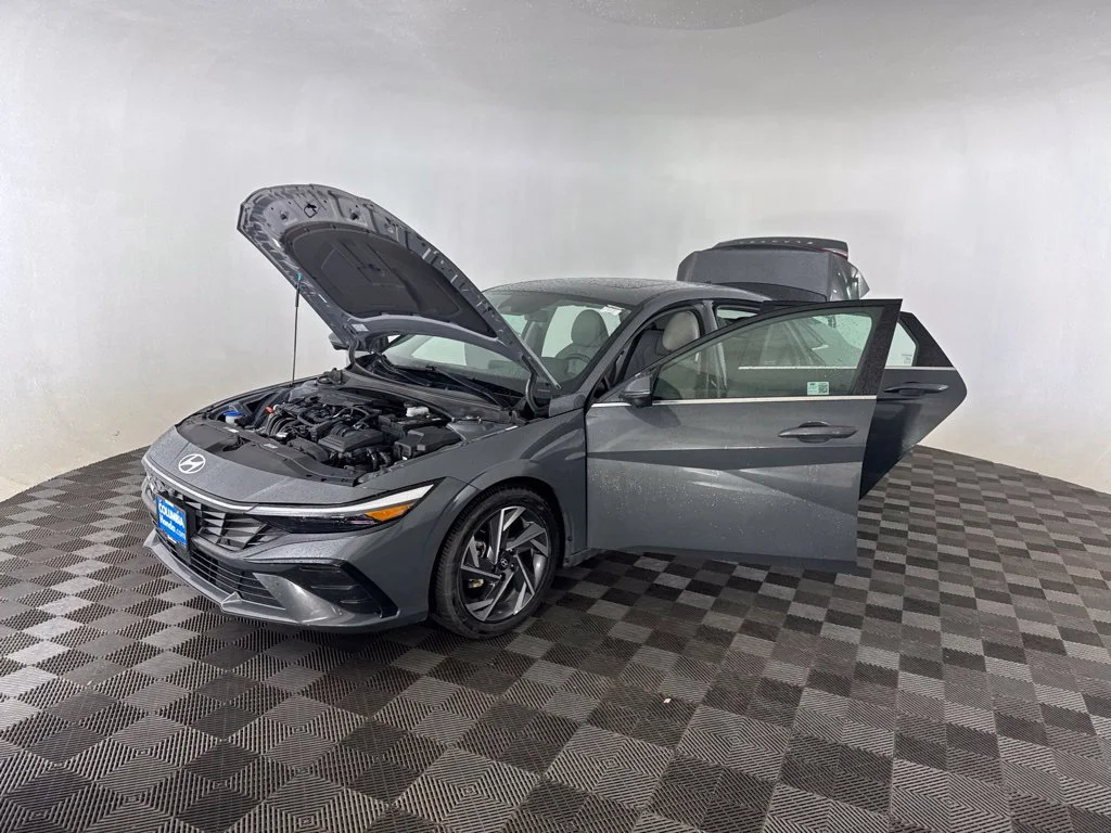 Used 2024 Gray Hyundai Limited image 11
