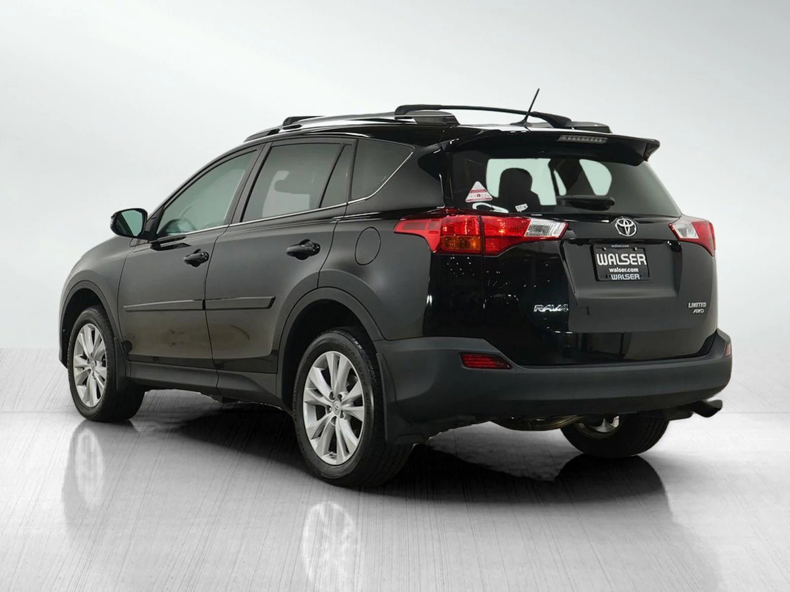 Used 2015 Black Toyota AWD 4dr Limited image 4