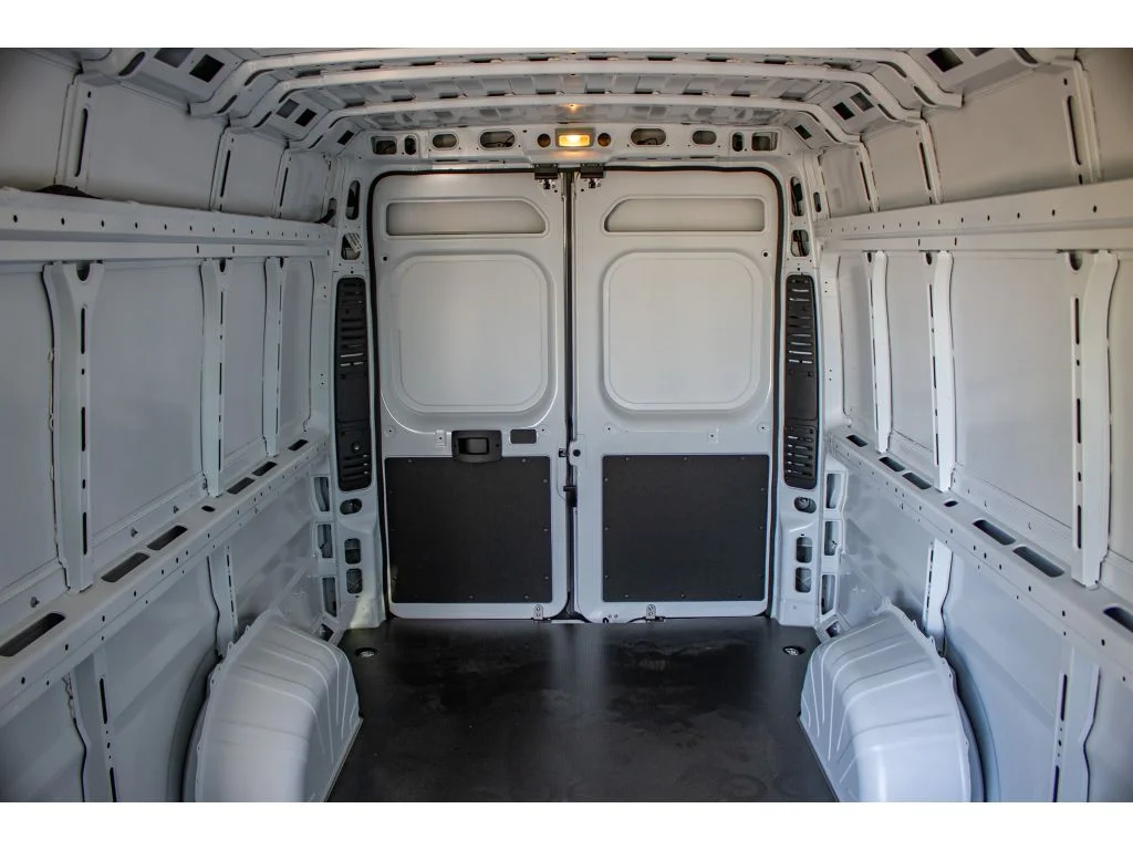 New 2026 Bright White Clearcoat Ram Tradesman image 21
