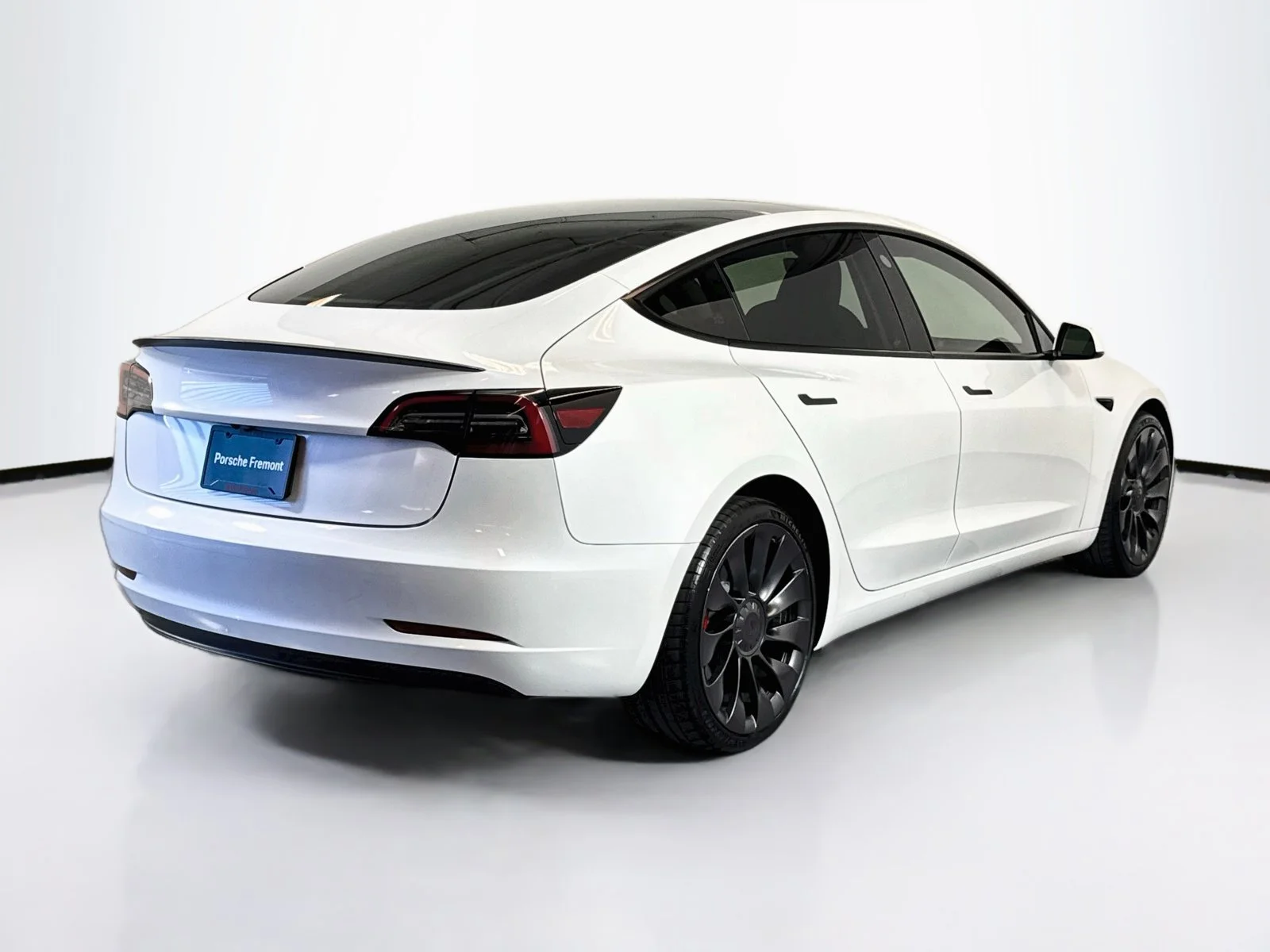 Used 2023 Pearl White Multi-Coat Tesla Performance image 9